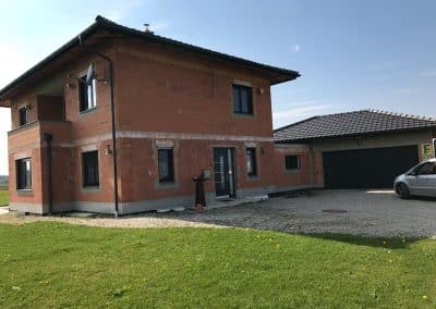 Außenputz an Einfamilienhaus